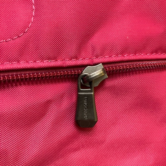 Longchamp expandable  magenta bag - Picture 3 of 15